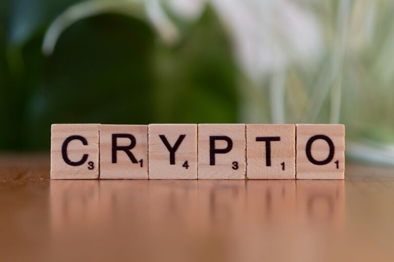 Popular Cryptocurrency Topics in 2025