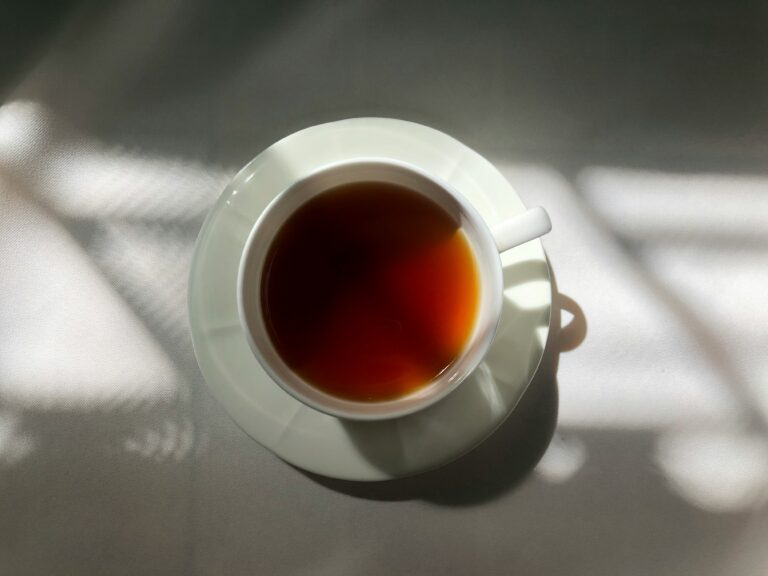 Matcha Mania: Why Everyone’s Sipping This Ancient Super Tea